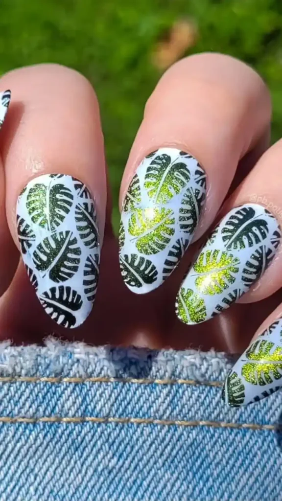 Monstera Leaf Nails Tropical Summer Nail