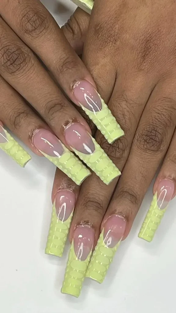 Neon Snake Skin Nail