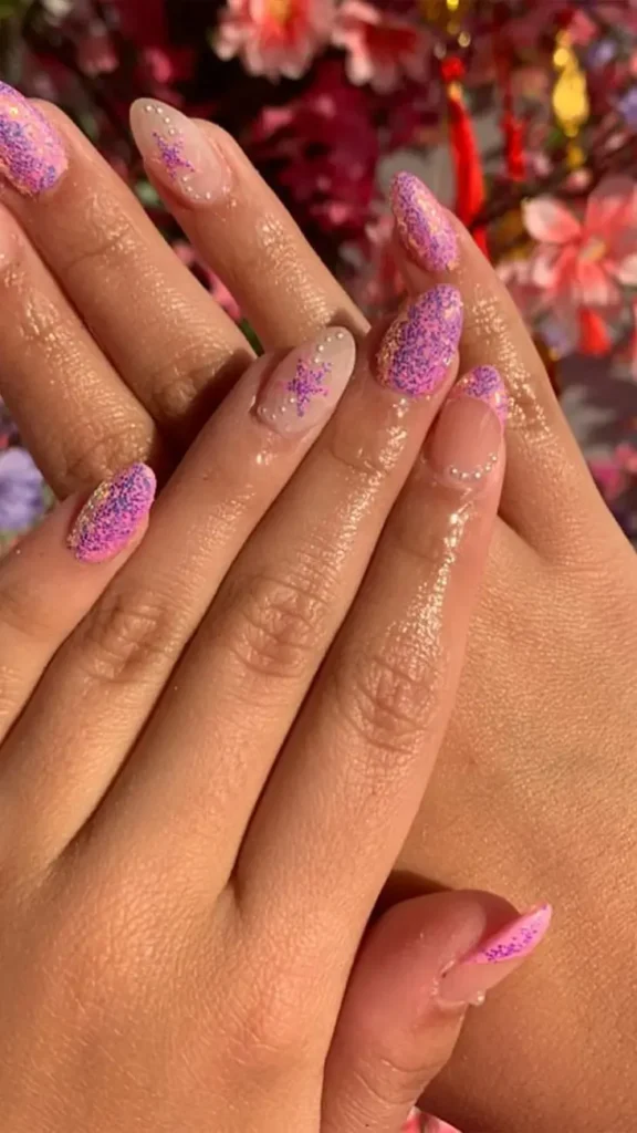 Starfish & Glitter Summer Vacation Nails