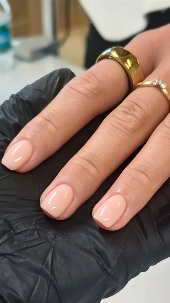 Glossy Short Squoval Acrylic Nails